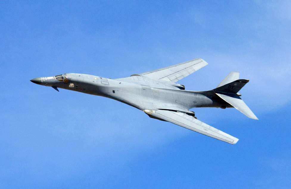 B-1B dy